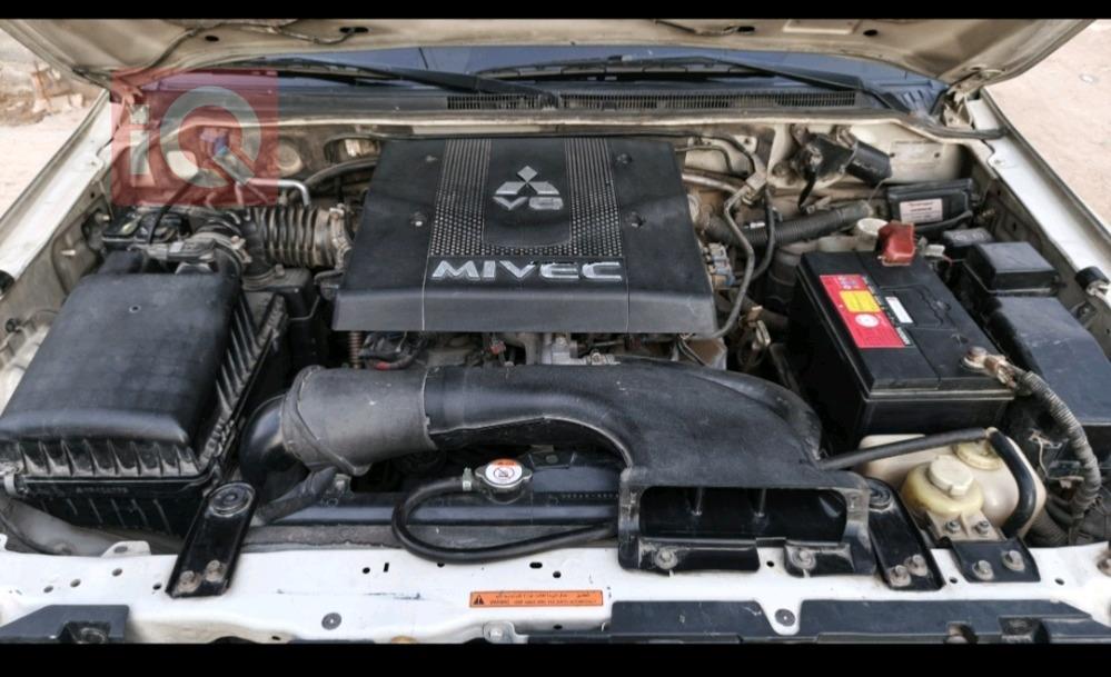 ميتسوبيشي باجيرو